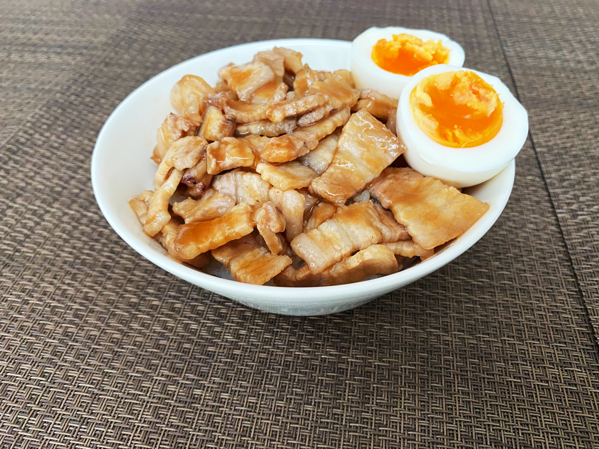 上高地みそ 牛鍋レシピ 魯肉飯（ルーロー飯）風豚肉丼（2人分）